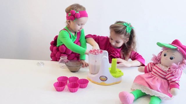 Шарлотта земляничка в кафе смотреть онлайн