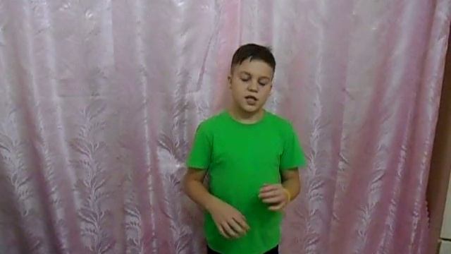 Стихотворение. Ф. Тютчев "Есть в осени первоначальной" смотреть онлайн