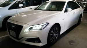 Новая Toyota Crown 2019 - Это уже не Кроун! Обман Toyota!