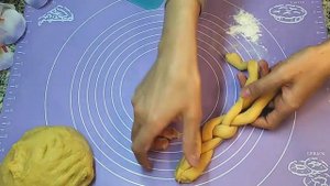 Как же это вкусно?Мягкая, ароматная выпечка из тыквы.