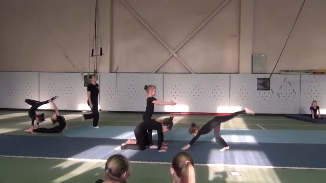 Акробатика малыши смотреть онлайн