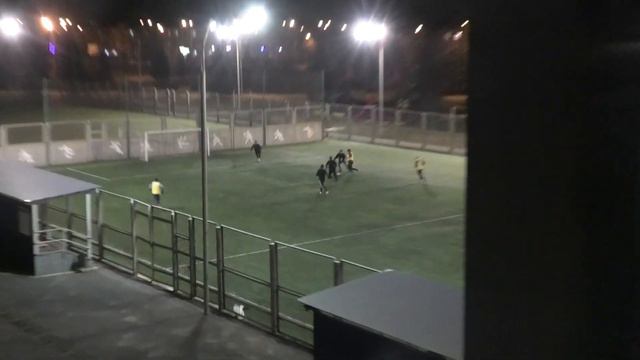 Спутник (желтые) - Спутник (черные) смотреть онлайн