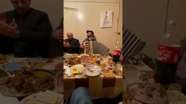 Расул поёт..... смотреть онлайн