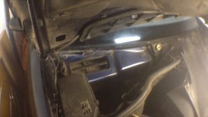 Как вода попадает в фильтр салона мерседес w220