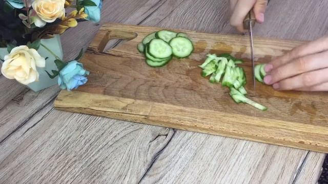 Французский салат ? Қызылша капуста сәбіз фри огурцы бәрі бар салат. #салатрецепт #салатсмайонезом