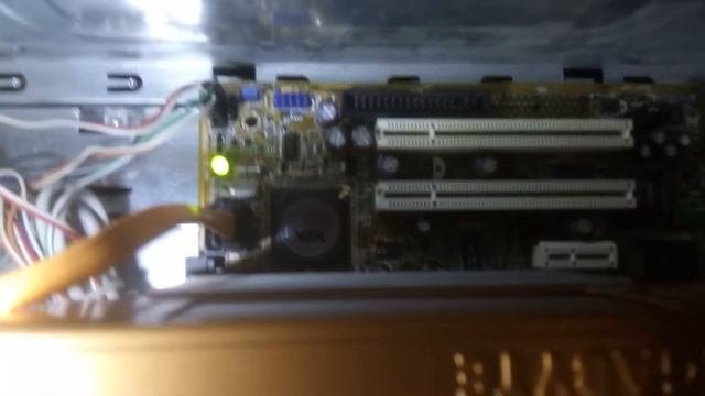 Ремон материнской платы Asus P5V-VM ULTRA. Не видит жесткий диск.
