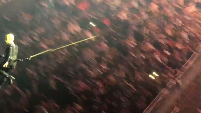 Pink - So What // Sydney 2018 смотреть онлайн