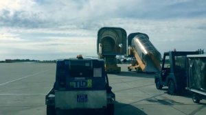 Go around inside Cam Ranh Airport , close-up the all new Airbus A320 Sharklets aircraft at apron