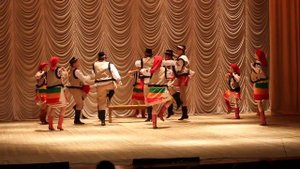 Гуцульский танец "На Лавочке"