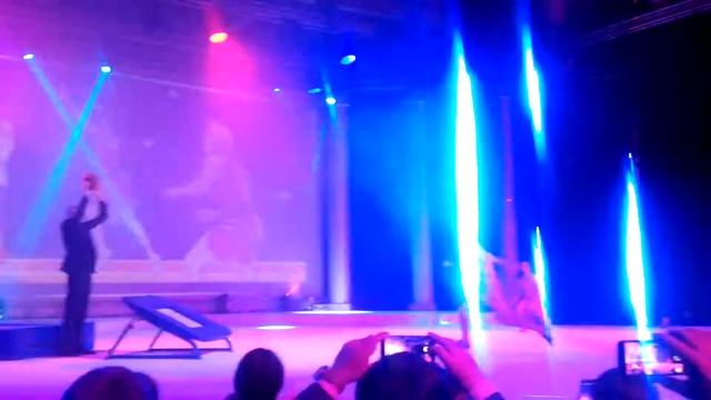 Новогоднее шоу Олимпийских чемпионов 2019 (4) смотреть онлайн