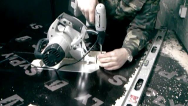 Моя столярная мастерская. Часть 4.2. Циркулярный стол (монтаж пилы) смотреть онлайн