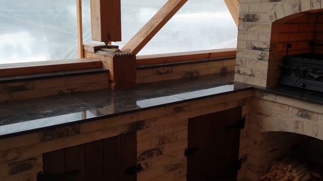 Угловой Барбекю-Комплекс из кирпича ручной формовки