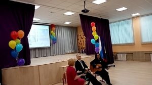 "Диалог у Новогодней Елки"