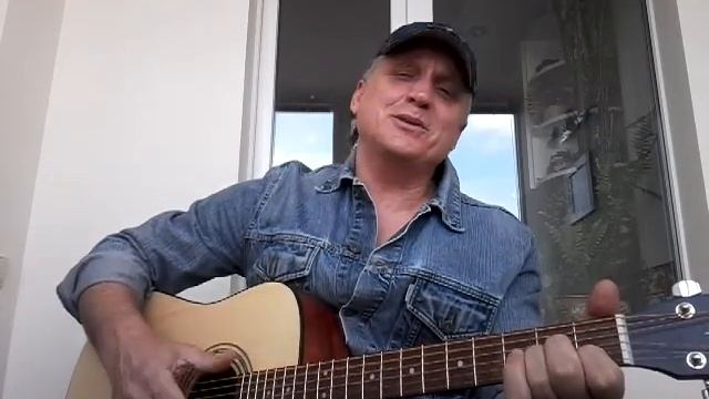 В реку смотрятся облака аккорды. В реку смотрятся облака песня слушать.