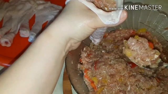 Фаршированные новогодние ножки. Цыганка готовит. Gipsy cuisine. смотреть онлайн