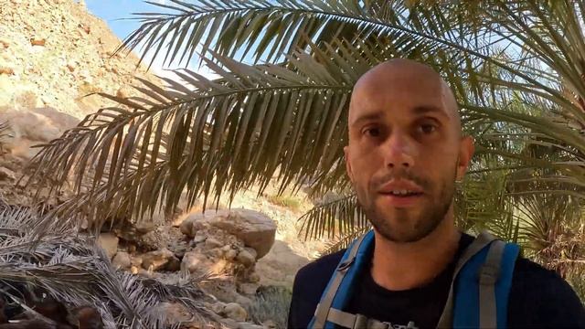 [8] Оман, походы по каньонам в плавках до водопада и озера, Wadi Arbaeen, Wadi Mangal Lake смотреть онлайн