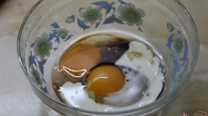 Салат с омлетом и отварной курицей