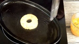 Яичница с беконом и ананасом: как необычно приготовить яйца, оригинальный рецепт яичницы