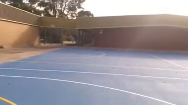 #2 Drifting my stock HSP RC 1_10 Flying Fish 1 Drifter (Nissan 350z).mp4 смотреть онлайн