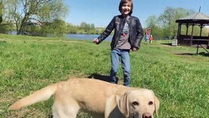 Миша Шульц  8 лет