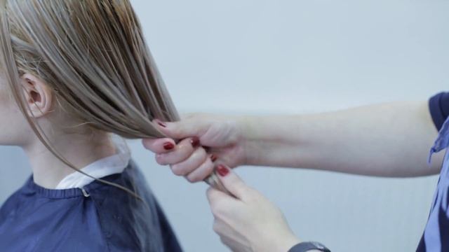 Жидкий шелк  Estel Otium Diamond для гладкости и блеска волос. Обзор косметики для волос смотреть онлайн