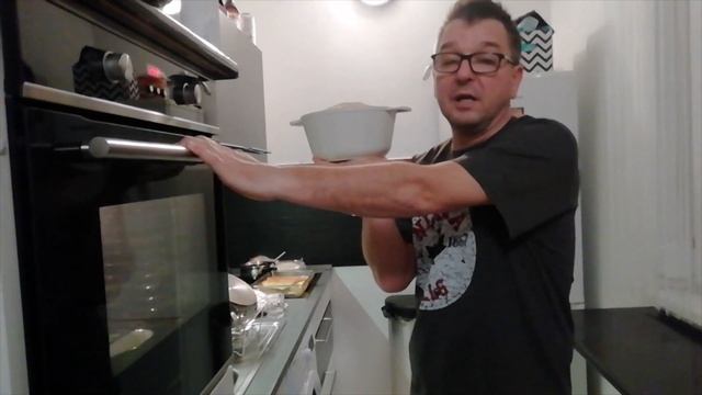 Kenyérsütés смотреть онлайн