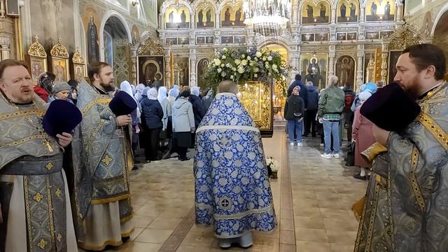 Покров Пресвятой Владычицы нашей Богородицы и Приснодевы Марии смотреть онлайн