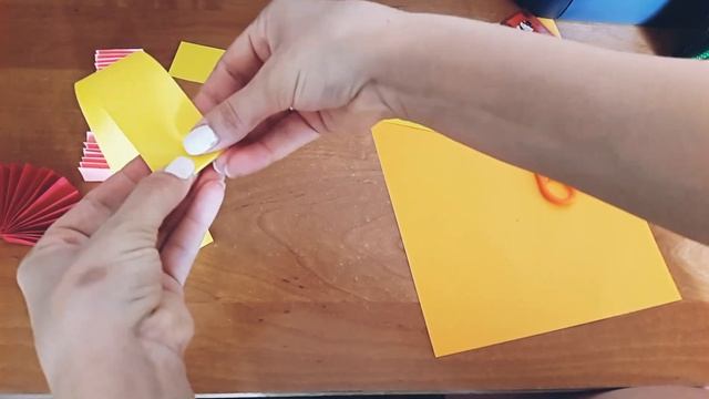 Рыбка из цветной бумаги смотреть онлайн