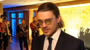 Матвеев прется от мужиков в форме