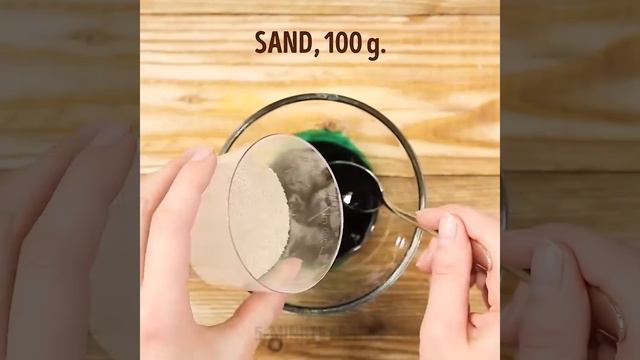 15 УДИВИТЕЛЬНЫХ ДОМАШНИХ ЭКСПЕРИМЕНТОВ И ТРЮКОВ смотреть онлайн