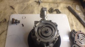 Мерседес w220 Насос гидроусилителя.