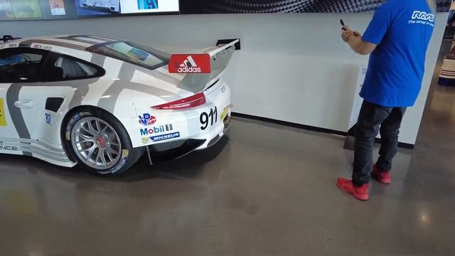 Porsche experience centre. California. Review. смотреть онлайн