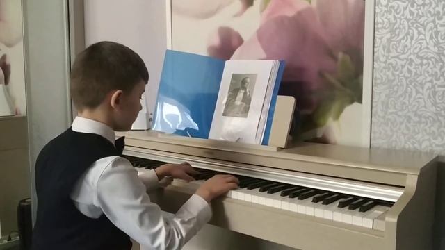 Болезнь куклы. Детский альбом П.И.Чайковского