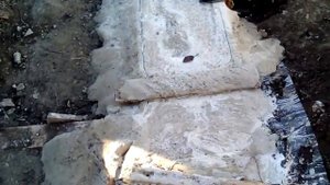 РЕМОНТ ДОМА. ТРЕЩИНЫ НА ФУНДАМЕНТЕ. СНИМАЮ ОПАЛУБКУ. ( видео №85)