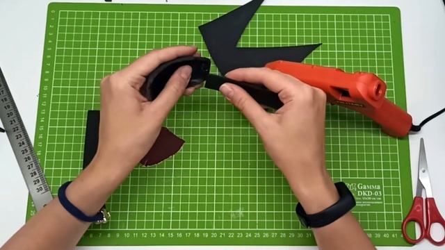 Подшлемник Астра Милитарум Warhammer 40k смотреть онлайн