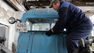 «Запуск пускового двигателя ПД -10у и основного дизельного двигателя А-41 на тракторе ДТ-75М»