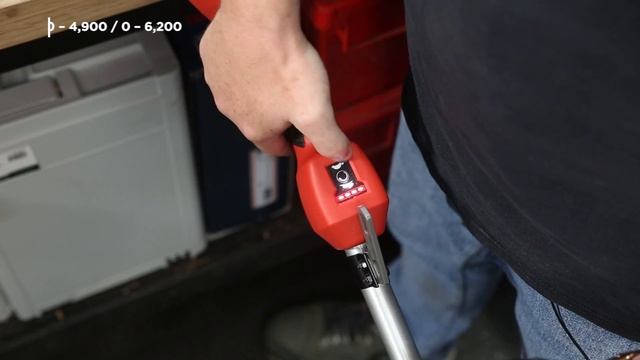 NEW Milwaukee M18 FUEL Dual Battery Line Trimmer - M18F2LT смотреть онлайн