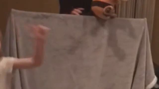 Как коротка и сладка жизнь трутней...Изгнание трутня из гнезда,как ненужный элемент.. смотреть онлайн