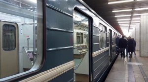 81-717/714 номерной на станции Бульвар Рокоссовского