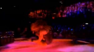 Madonna - Hung Up [Confessions Tour]