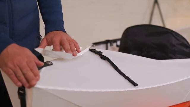 The Oru Lake: The Lightest, Simplest Origami Kayak Ever смотреть онлайн