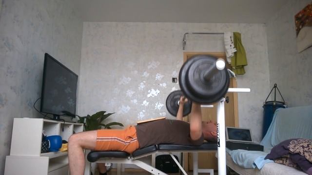 Выжал от груди 50тонн!!!Смотреть всем! смотреть онлайн