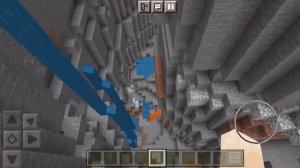 Minecraft alpha 0.11.0 VS Minecraft pe 1.16.221