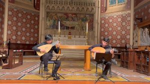 Twenty Waies upon the Bells by Thomas Robinson , feat. Kenneth Kam -Renaissance Lute Duet
