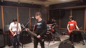 группа Далее - Танкист ( cover ) автор песни Валерий Жуков группа Жуки