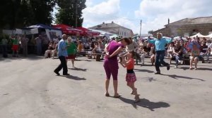 Денис Мокроусов - "Варвара жарит кур"