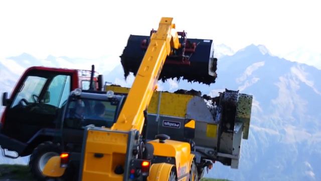 Телескопический погрузчик MINI AGRI 25.6 DIECI смотреть онлайн