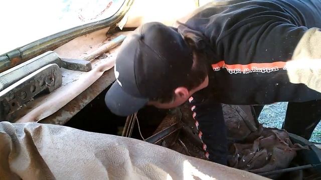 Москвич-402. Что внутри? смотреть онлайн