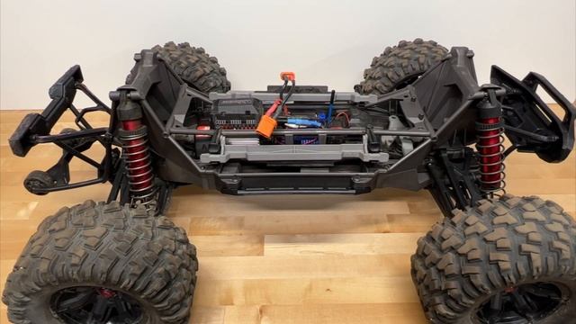 Traxxas X-Maxx XMaxx 8S Full Review - Best RC Truck? смотреть онлайн