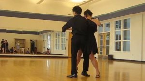 Tango to "El Tango de Roxanne"